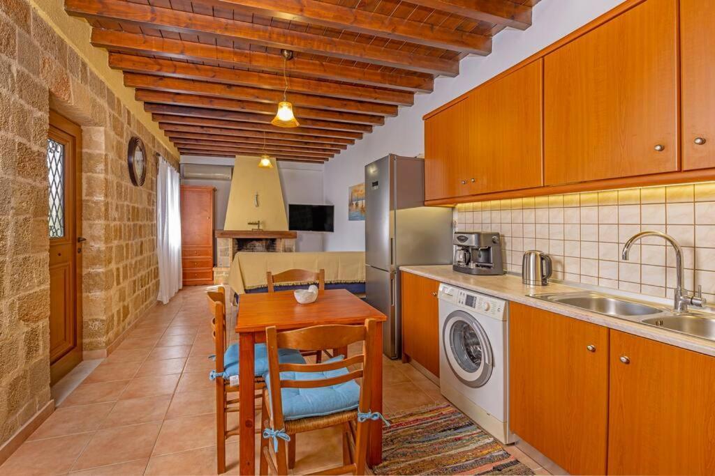 Margaritis Luxury Medieval House Rhodes City Buitenkant foto